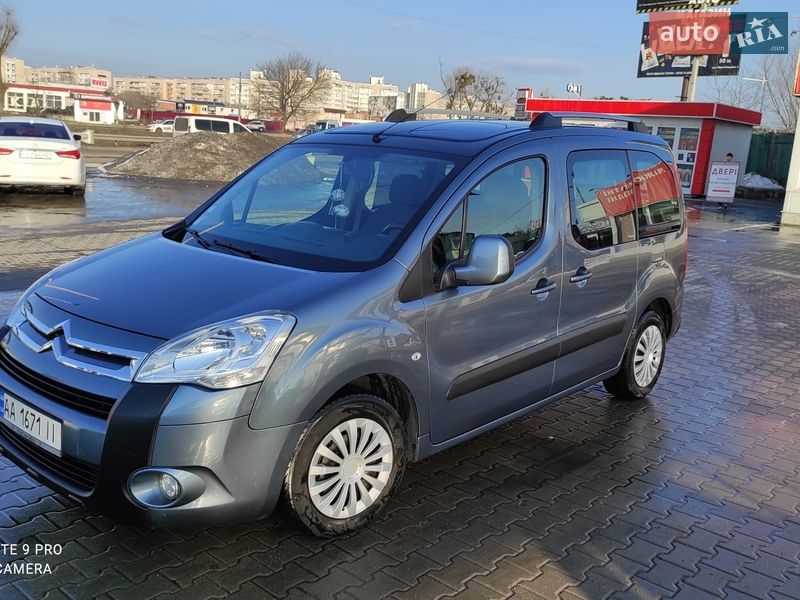 Минивэн Citroen Berlingo 2010 в Киеве