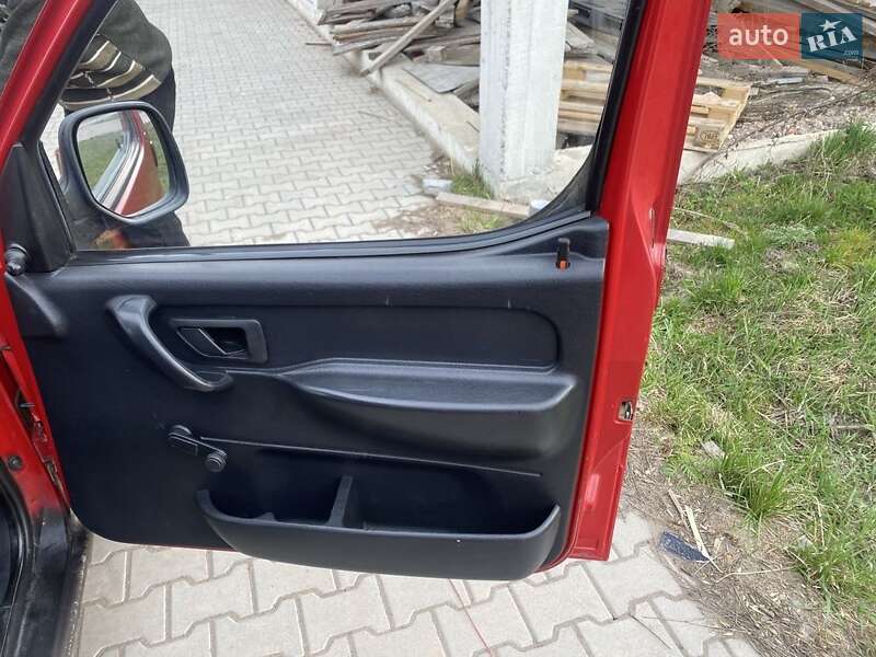 Минивэн Citroen Berlingo 1999 в Нововолынске