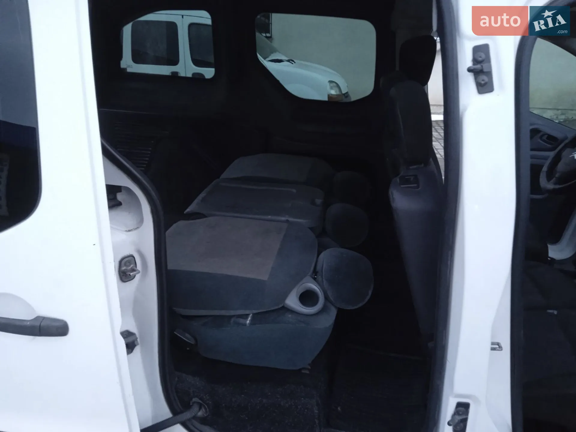 2010 Citroen Berlingo - мініатюра 44