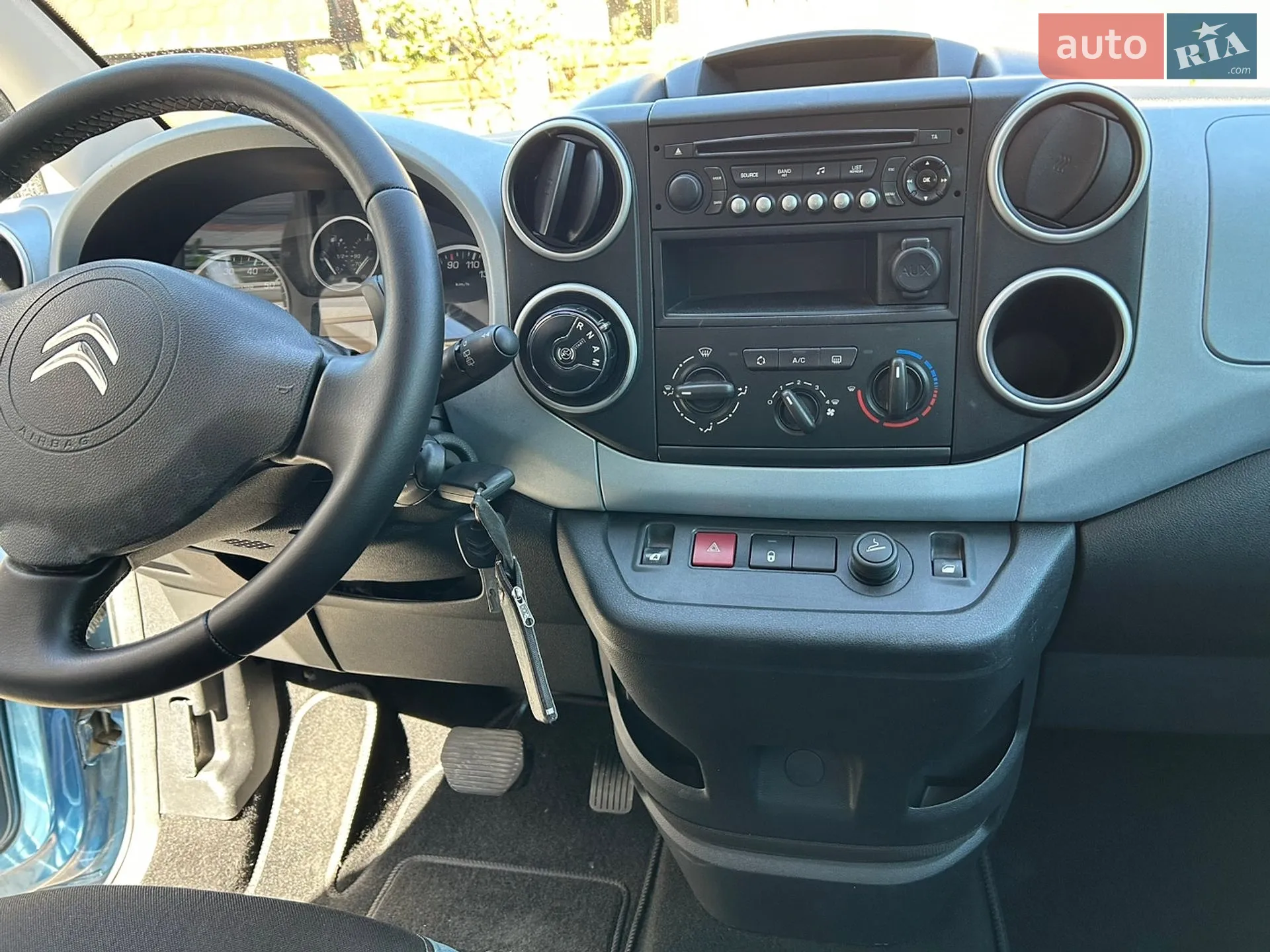 2012 Citroen Berlingo - мініатюра 29
