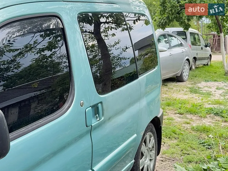 Citroen Berlingo 2008 VIN VF7GJNFUC93492527 фото оголошення 4 з 39