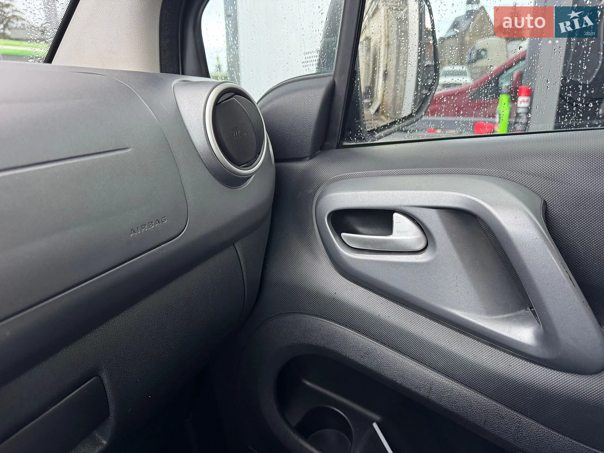 2011 Citroen Berlingo - мініатюра 39