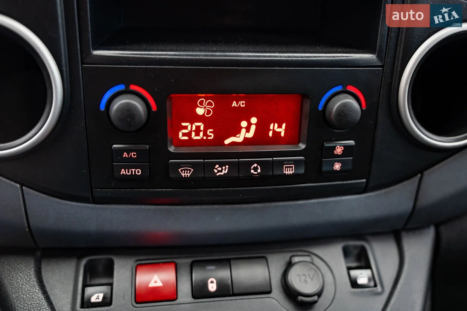 2011 Citroen Berlingo - мініатюра 17