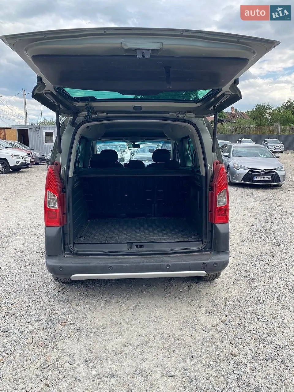 2010 Citroen Berlingo - мініатюра 11