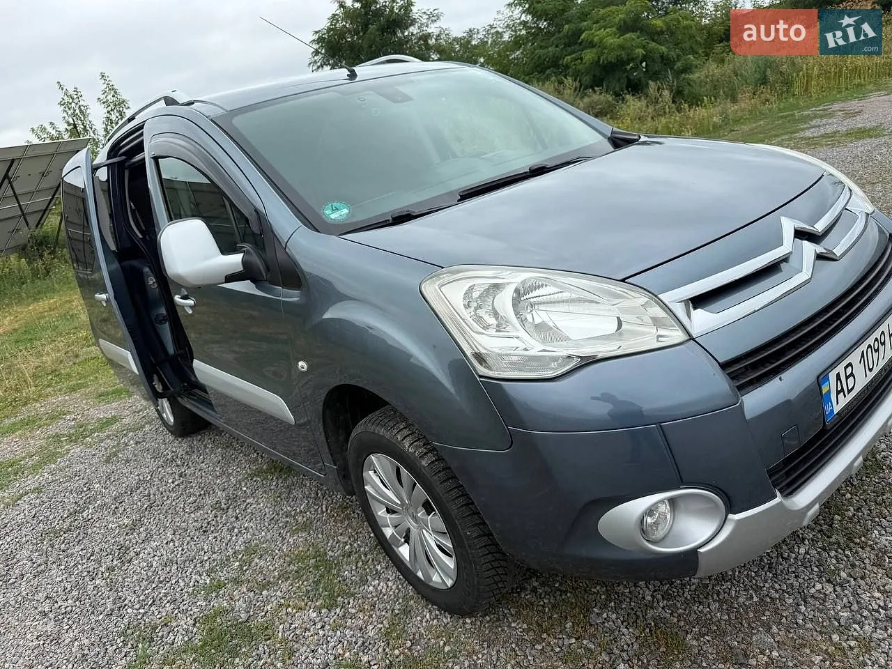 2011 Citroen Berlingo - мініатюра 23