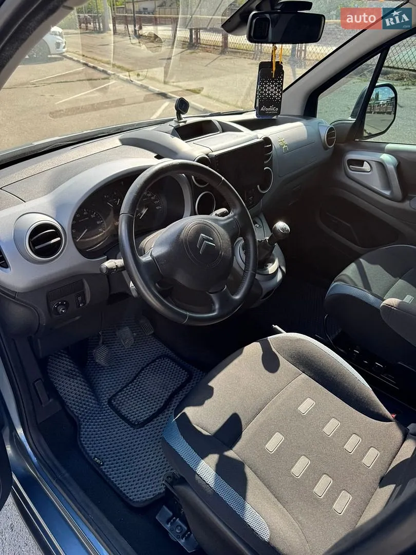 2011 Citroen Berlingo - мініатюра 16