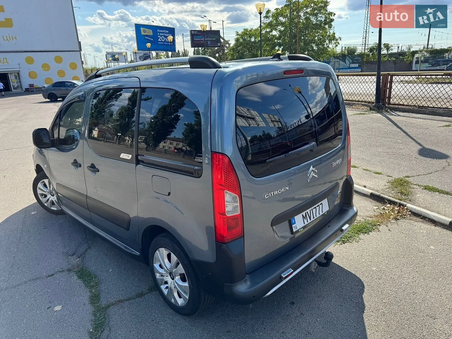 2011 Citroen Berlingo - мініатюра 10