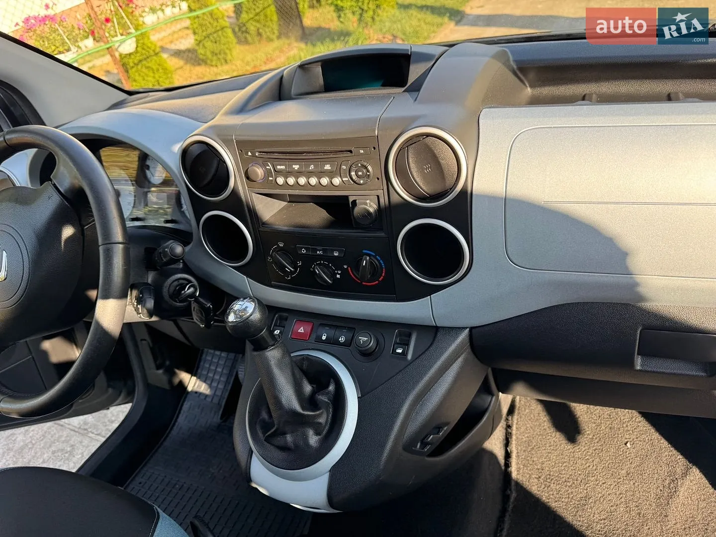 2015 Citroen Berlingo - мініатюра 28