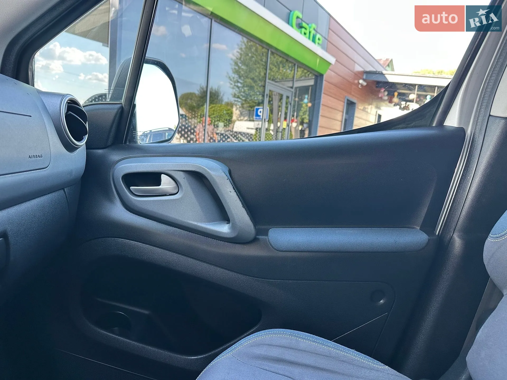 2011 Citroen Berlingo - мініатюра 35