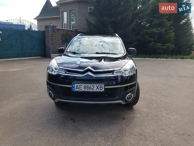 Citroen C-Crosser