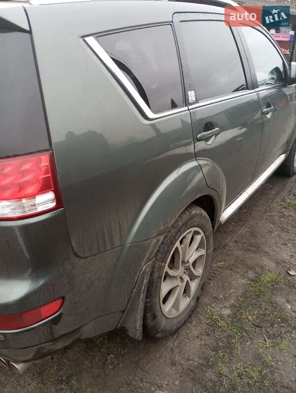 Позашляховик / Кросовер Citroen C-Crosser 2010 в Смілі