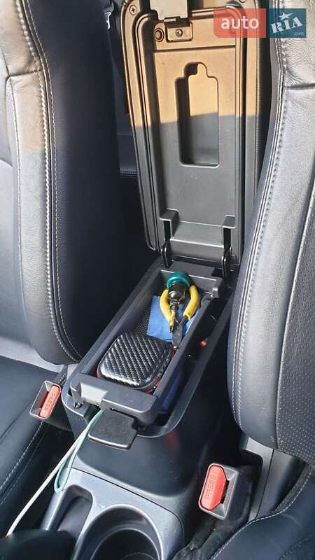 Внедорожник / Кроссовер Citroen C-Crosser 2012 в Здолбунове