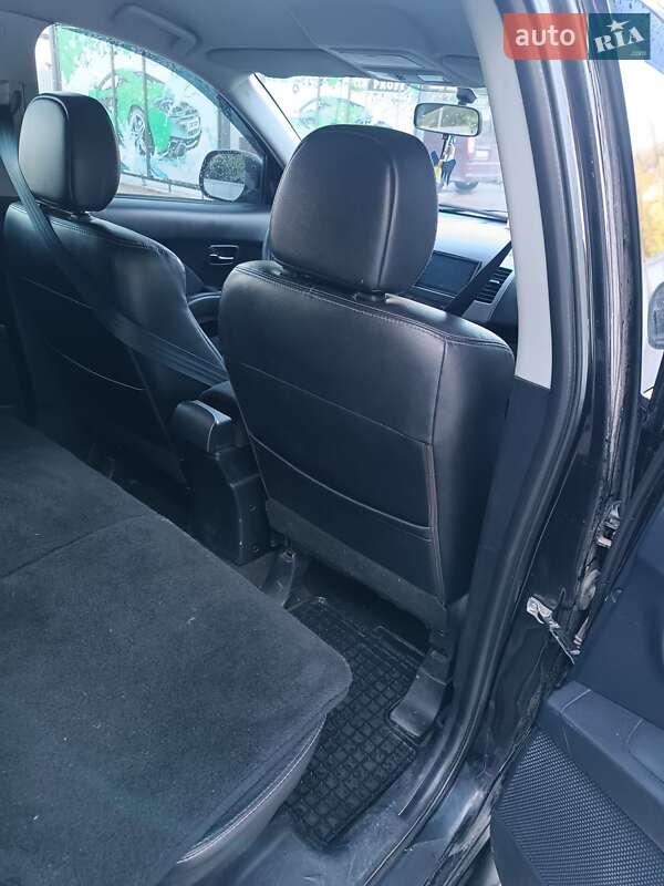 Внедорожник / Кроссовер Citroen C-Crosser 2008 в Черновцах