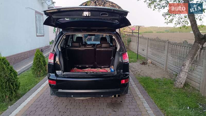 Позашляховик / Кросовер Citroen C-Crosser 2010 в Чернівцях