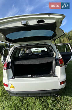 Внедорожник / Кроссовер Citroen C-Crosser 2008 в 