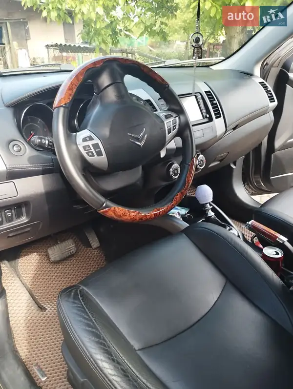Citroen C-Crosser 2010 VIN VF7VV4HNHAZ904115 фото оголошення 5 з 42