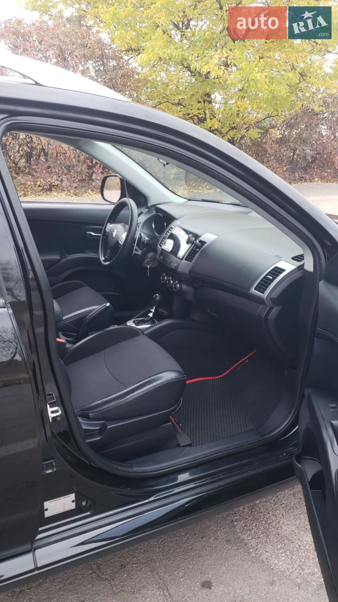 2011 Citroen C-Crosser - мініатюра 34