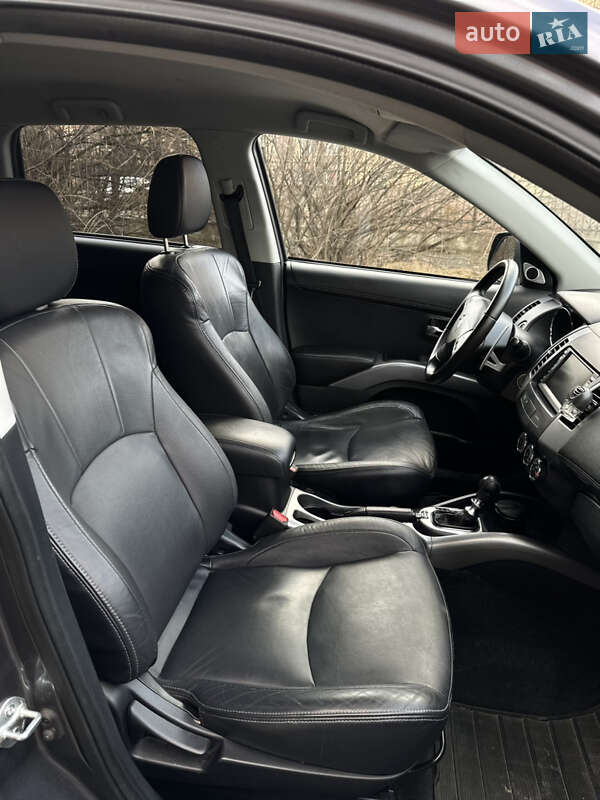 Внедорожник / Кроссовер Citroen C-Crosser 2011 в Долине