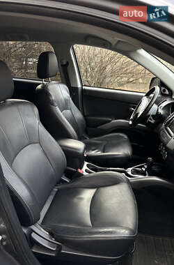 Внедорожник / Кроссовер Citroen C-Crosser 2011 в 