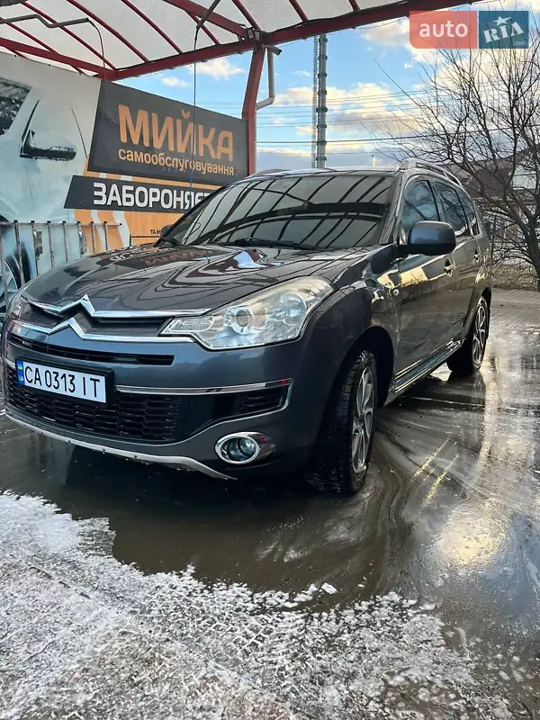 Citroen C-Crosser