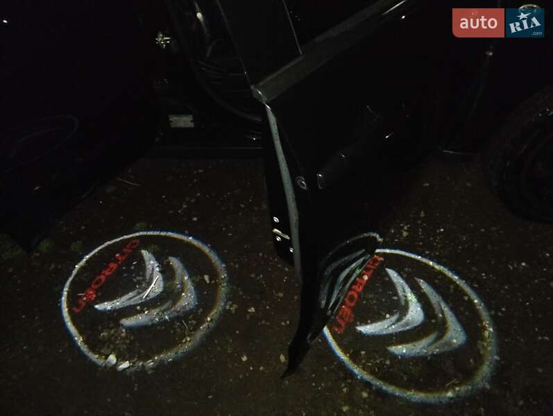 Внедорожник / Кроссовер Citroen C-Crosser 2008 в Прилуках