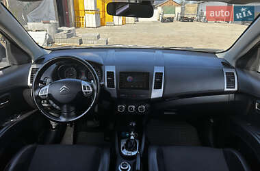 Позашляховик / Кросовер Citroen C-Crosser 2010 в 