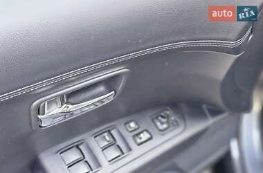 Внедорожник / Кроссовер Citroen C-Crosser 2012 в 