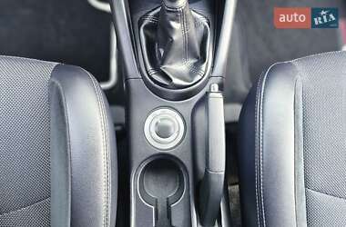Внедорожник / Кроссовер Citroen C-Crosser 2012 в 