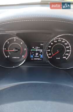 Внедорожник / Кроссовер Citroen C-Crosser 2010 в 