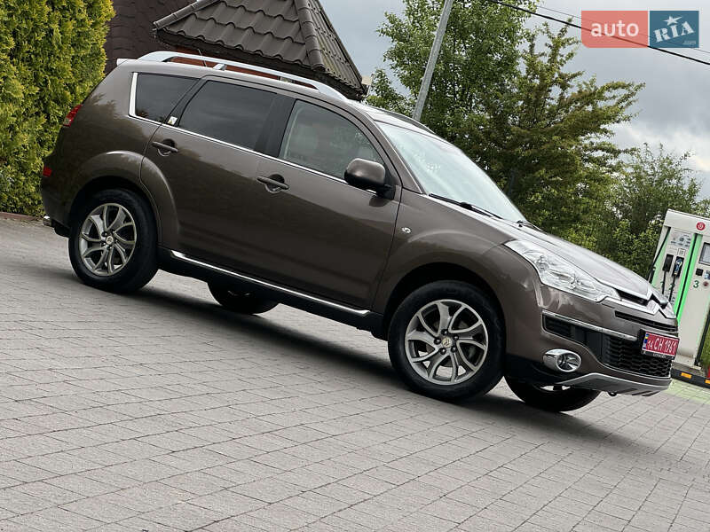 Позашляховик / Кросовер Citroen C-Crosser 2012 в Стрию
