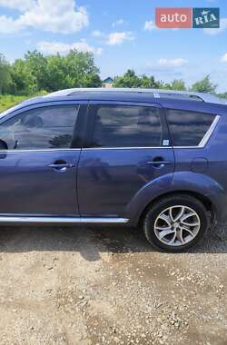 Позашляховик / Кросовер Citroen C-Crosser 2007 в 