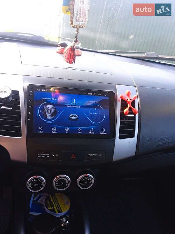 Позашляховик / Кросовер Citroen C-Crosser 2008 в Стрию
