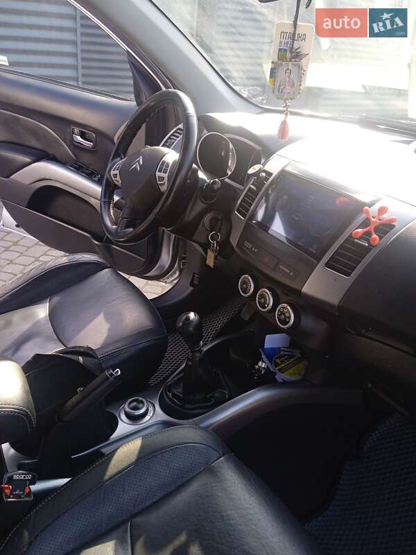 Позашляховик / Кросовер Citroen C-Crosser 2008 в Стрию