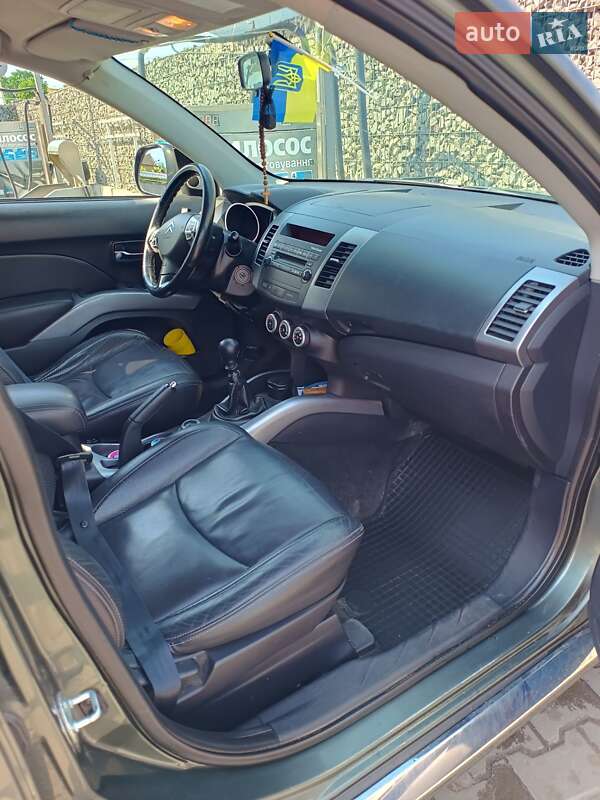 Позашляховик / Кросовер Citroen C-Crosser 2008 в Житомирі фото 10 Позашляховик / Кросовер Citroen C-Crosser 2008 в Житомирі