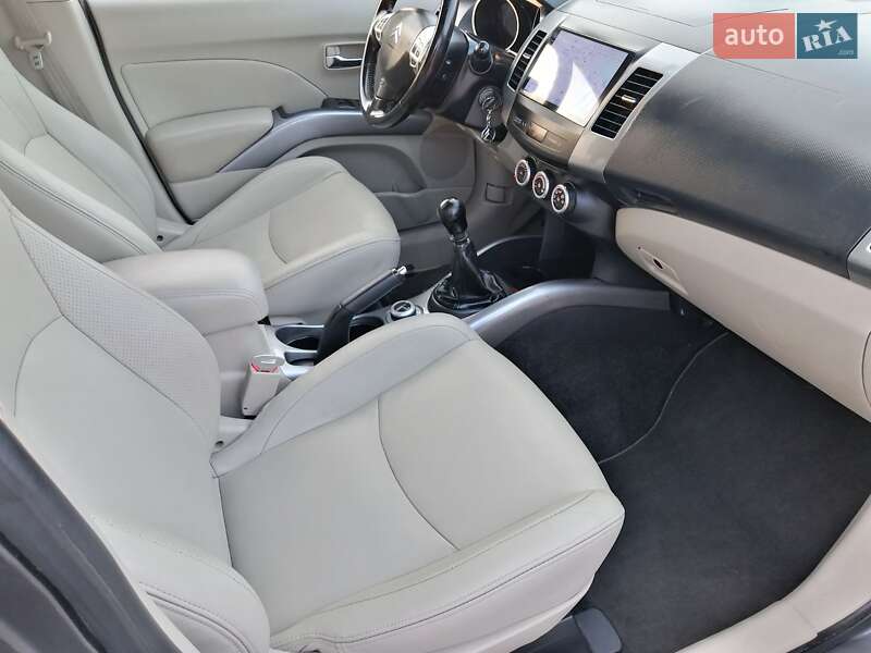 Внедорожник / Кроссовер Citroen C-Crosser 2009 в Ровно