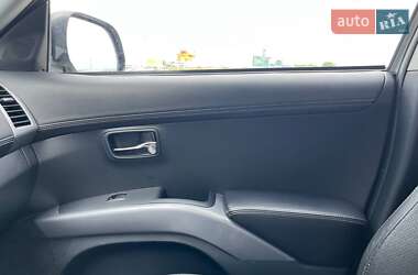Внедорожник / Кроссовер Citroen C-Crosser 2011 в 