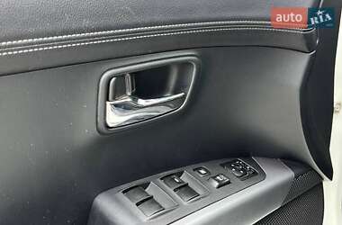 Внедорожник / Кроссовер Citroen C-Crosser 2011 в 
