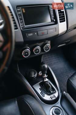 Позашляховик / Кросовер Citroen C-Crosser 2010 в Бурштині