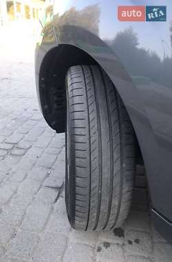Внедорожник / Кроссовер Citroen C-Crosser 2008 в 