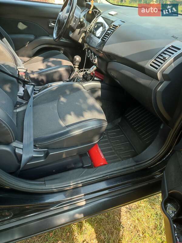 Позашляховик / Кросовер Citroen C-Crosser 2007 в Ковелі фото 2 Позашляховик / Кросовер Citroen C-Crosser 2007 в Ковелі