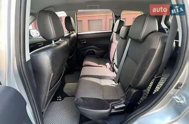 Внедорожник / Кроссовер Citroen C-Crosser 2009 в 