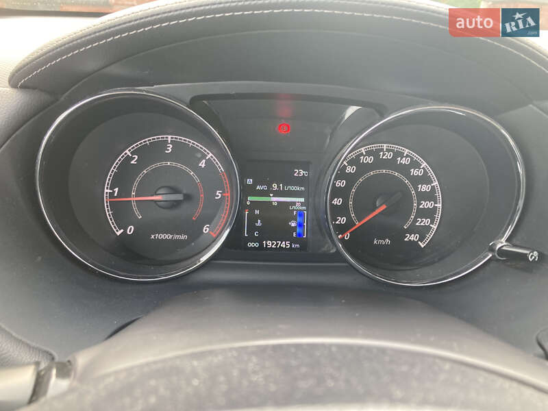 Внедорожник / Кроссовер Citroen C-Crosser 2012 в Киеве фото 5 Внедорожник / Кроссовер Citroen C-Crosser 2012 в Киеве