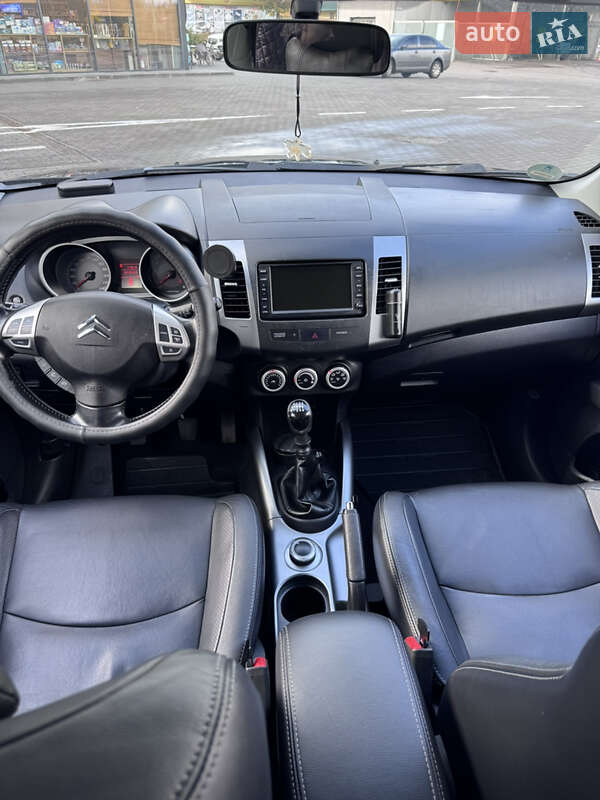 Внедорожник / Кроссовер Citroen C-Crosser 2009 в Вышгороде фото 11 Внедорожник / Кроссовер Citroen C-Crosser 2009 в Вышгороде