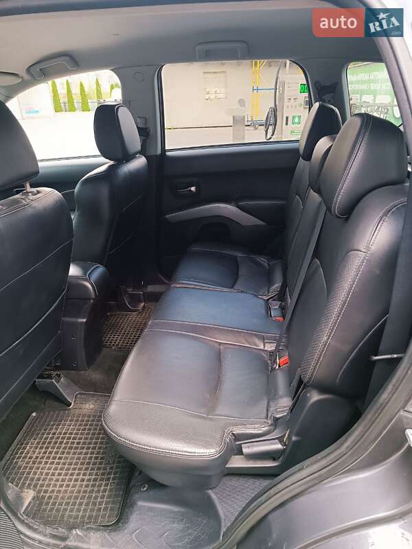Внедорожник / Кроссовер Citroen C-Crosser 2009 в Ивано-Франковске фото 12 Внедорожник / Кроссовер Citroen C-Crosser 2009 в Ивано-Франковске
