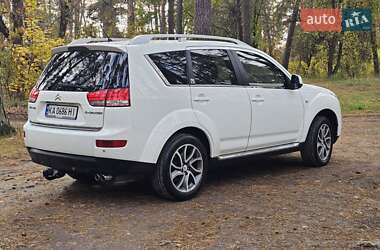 Позашляховик / Кросовер Citroen C-Crosser 2010 в 
