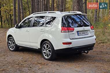 Позашляховик / Кросовер Citroen C-Crosser 2010 в 