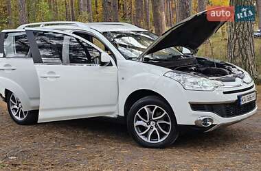 Позашляховик / Кросовер Citroen C-Crosser 2010 в 