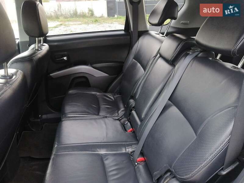 Позашляховик / Кросовер Citroen C-Crosser 2012 в Рівному фото 40 Позашляховик / Кросовер Citroen C-Crosser 2012 в Рівному