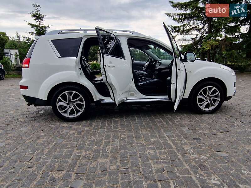 Внедорожник / Кроссовер Citroen C-Crosser 2008 в Золочеве фото 25 Внедорожник / Кроссовер Citroen C-Crosser 2008 в Золочеве