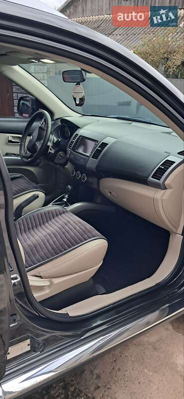 Внедорожник / Кроссовер Citroen C-Crosser 2010 в Бучаче